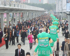 ���ڈԳ������ڳ�Խ�Ļ𱬑�(zh��n)ʿ