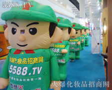 ���R�Ĳ���̤����һ�N�Զ����N����΢Ц�����˟o�޵ğ���