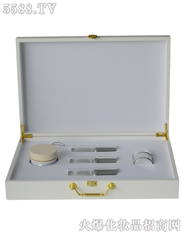 ��������������