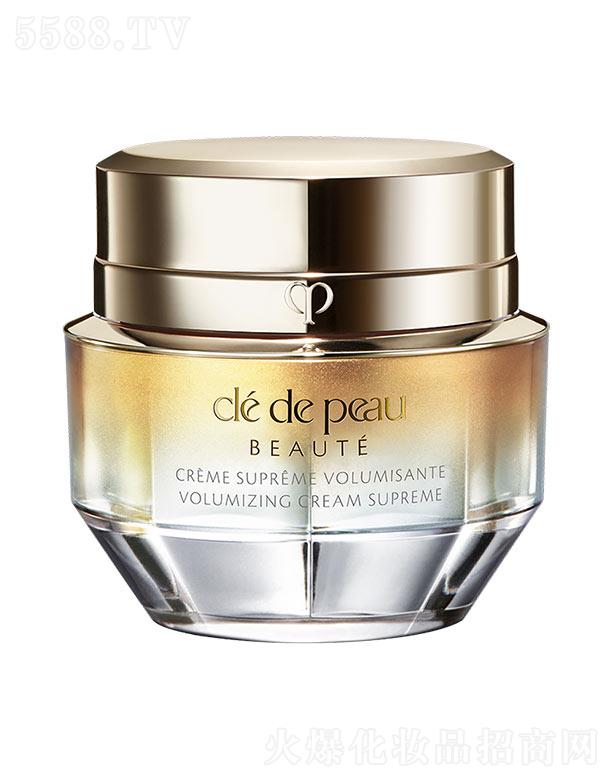 �Y����(�Ї�(gu��))Ͷ�Y���޹�˾�����w֮�4D������˪ ����(zh��n)����M�O(p��ng)����