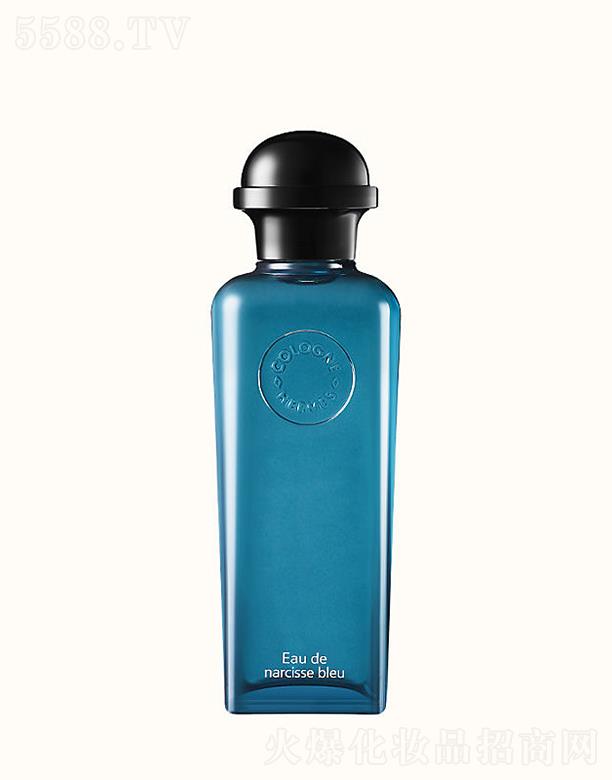 ���R��(�Ϻ�)���Q(m��o)���޹�˾�����R�����{ˮ�ɹ���ˮ 100�����������µ�ˮ���ۺϳȻ����