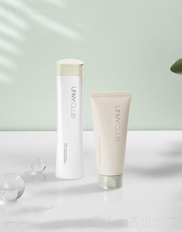 ���RƷ�ƹ������޹�˾�����˿������ɰ�����ϴ�l(f��)ˮ  ����ȥ��