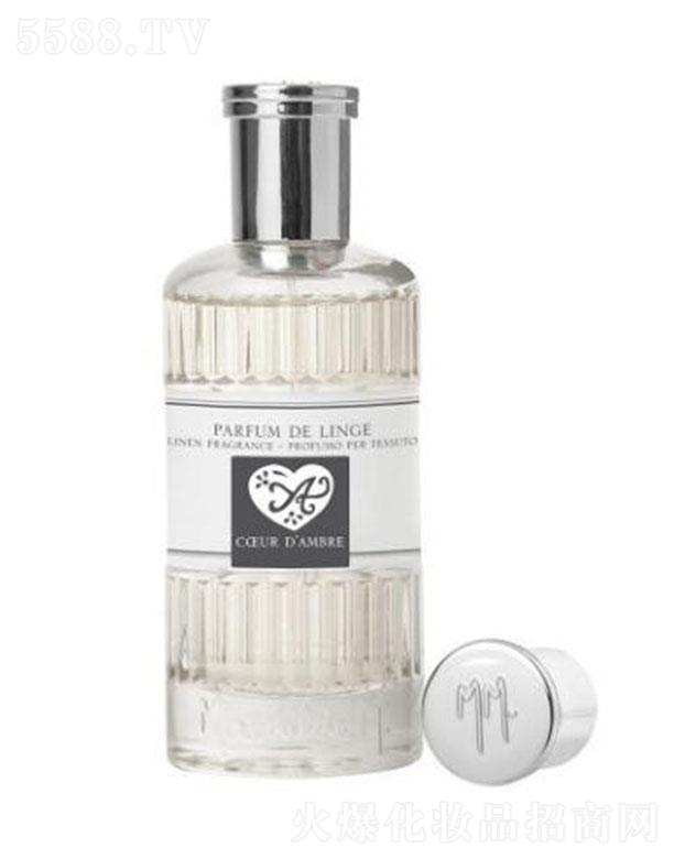 ������(�Ϻ�)Ʒ�ƹ����ɷ����޹�˾��​�Ϻ������� ��?sh��)۠��¿�����?5ml ����֮������