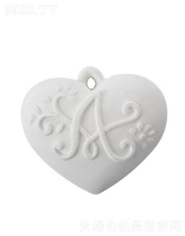 ������(�Ϻ�)Ʒ�ƹ����ɷ����޹�˾���Ϻ������� ��?sh��)۠�������֮�����ʯ�?С̖