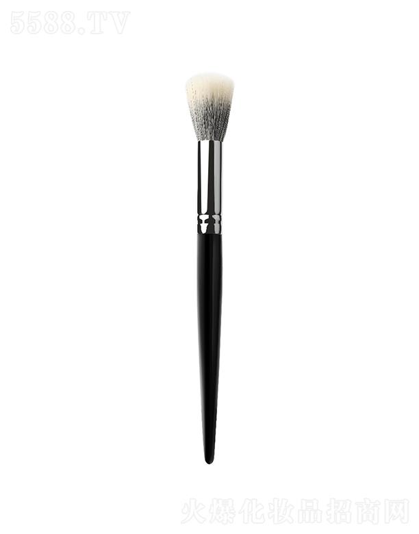 �|ݸ�Ѓ�(y��u)���Ż��y�þ����޹�˾����(y��u)�����p�Ӽ�(x��)�����ë��(zhu��n)�I(y��)���tˢ