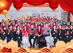 �v��(j��ng)ǧ����δ��(l��i)���������լ�ף����������������ʮ����