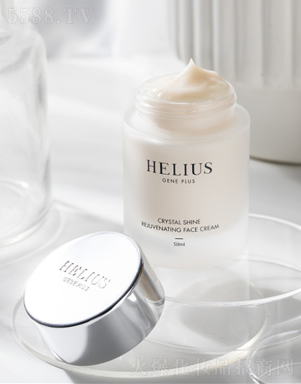 HELIUS��ҫ������˪