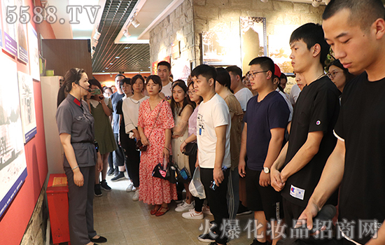 小江南之行——賞風景拜先烈 小江南之行——賞風景拜先烈