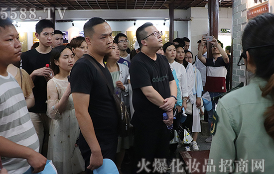 2019��ꖼtɫ֮��