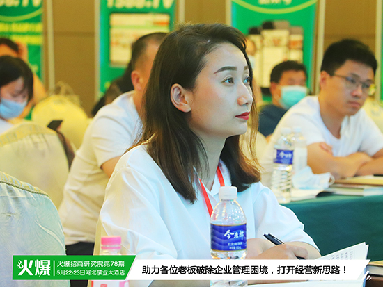 �����y�����������Ծ�����������ģʽ����¶�ИI(y��)����ʹ�c���ṩϵ�y(t��ng)���̷�����