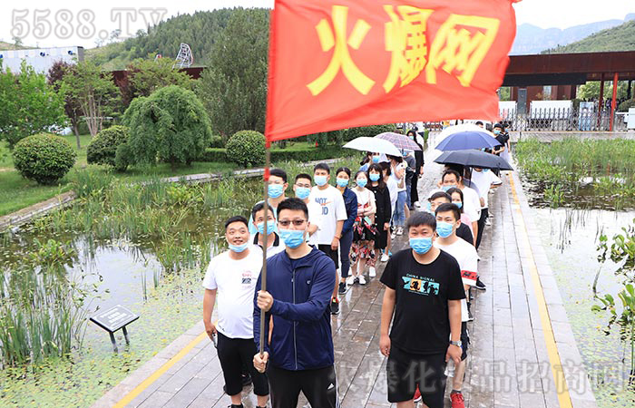 挑戰(zhàn)自我,遇見更好的自己 挑戰(zhàn)自我,遇見更好的自己