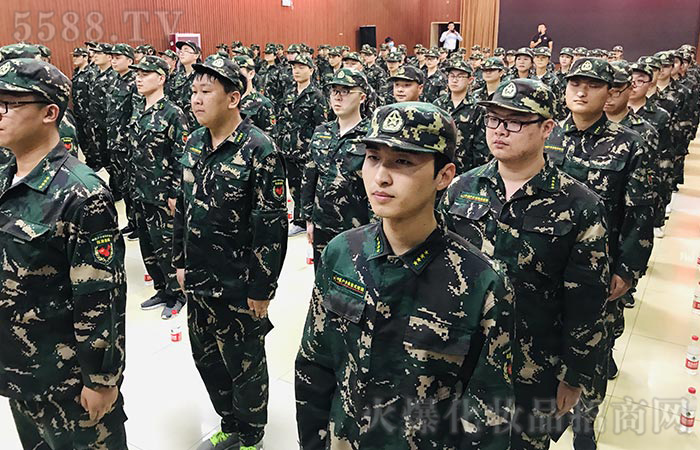 付出不亞于任何人的努力，全力以赴你總會有所收獲！