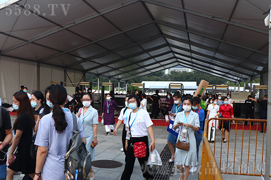 ��55�ÏV��������(hu��)ʢ���_Ļ�����ʼ������@�G�ķ�