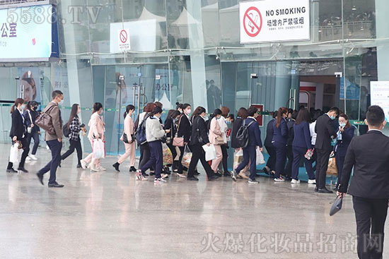 ����ʢ�����س��������44�óɶ����I(y��)���[��(hu��)ʢ���_Ļ