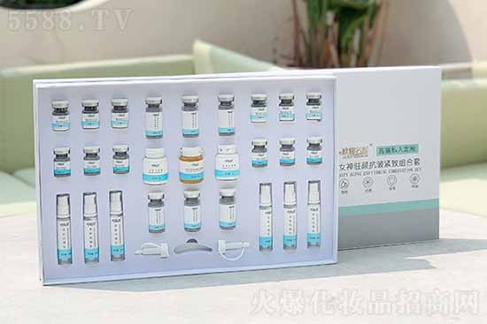 �W������Ů���v����o�½M����