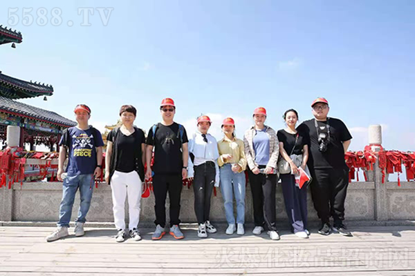 �����Ͼ�ɽ��������½�