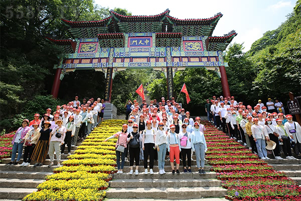 ���Ͼ�ɽ���W���W�Ļ���