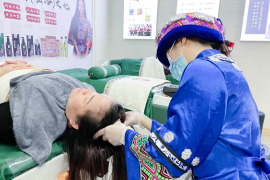 ���լ��^��