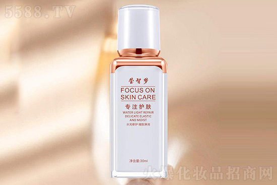 ���ǉ�͸���������AҺ