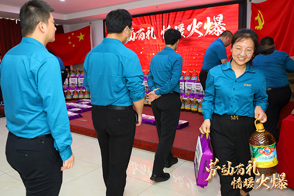 �ڄ��жY����ů�𱬣��𱬾W(w��ng)��T��������һ�ڄӹ�(ji��)����