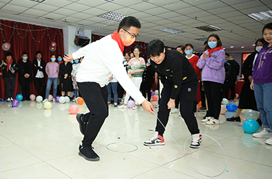 �𱬾W���Օ� 