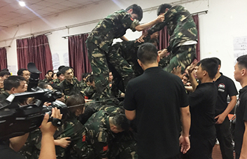 ����ˣ��������҂�ҲҪ��(ji��n)�ֵ��ף�