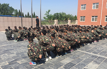 ��(y��ng)�ƻ��hȻ����(d��ng)���@���ǻ��˵Ĉ�(ji��n)����