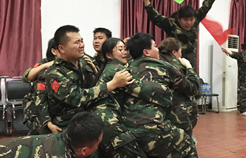 ֻ��ҧ����(ji��n)�����ŕ�(hu��)��ϣ����