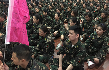 ��(j��ng)��(zh��ng)�o(w��)̎��������(j��ng)��(zh��ng)������������׌�����ϵĲ��߄�(d��ng)����