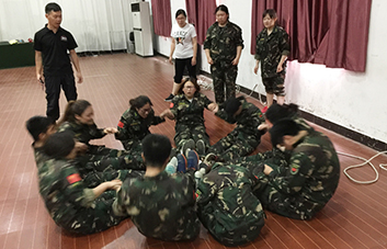 �Y�Gِ��(ch��ng)����(zh��ng)�֊Z�����@�ǬF(xi��n)��(sh��)����ٶ��c������