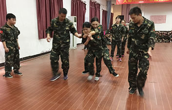 �����X�ѡ��Ʊ��O�����@һ·�҂��A��Ư����