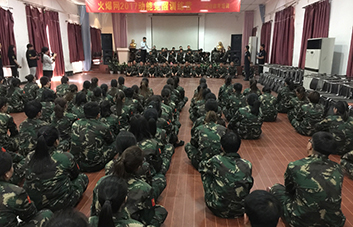 ������������(zh��n)�������(du��)�����I(l��ng)��(d��o)������չʾ��