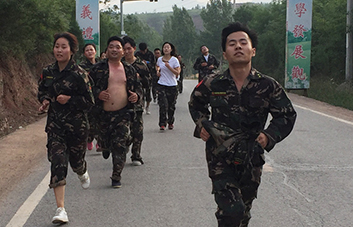 ͽ������15����w�(y��n)���L(zh��ng)��·����ĥ�Z����Ѫ�Ի��⣡