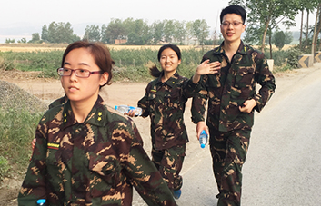 ��������ȥ�ߣ�һ��һ��(g��)�_ӡȥ����