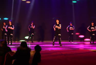 �{ζƷ�W(w��ng)�赸���҂���һ�ӡ����@�����ഺ��ģ�ӣ�