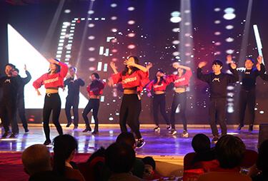 ��10��c�_���衶����ഺ�������ഺ��ģ����